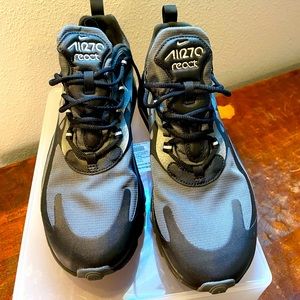 Nike Air Max 270 react size 9 men